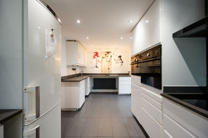 Photo 8- click for photo gallery